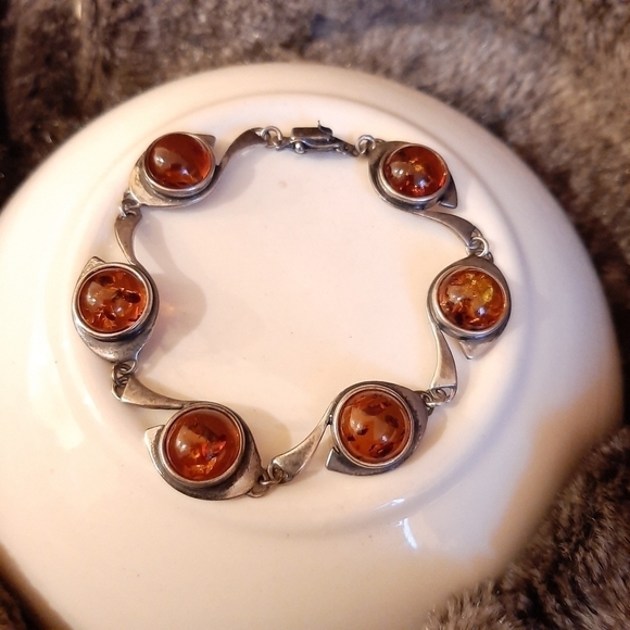 Vintage Jewelry - Vintage Amber Sterling Silver Bracelet 7.5" Art Nouveau Honey Unique Artsy Earth